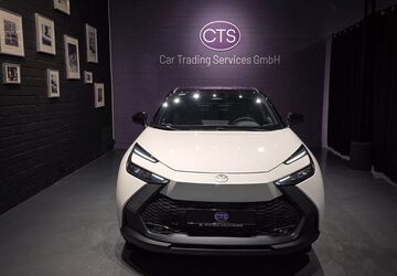 Toyota C-HR 5.530 km 28.999 &euro; Düsseldorf 40476