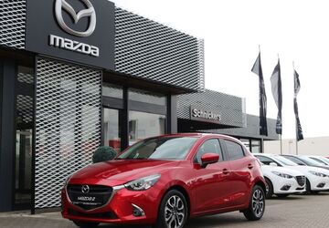 Mazda 2 40.810 km 17.492 &euro; Moers 47441