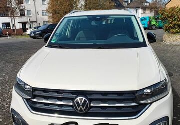 VW T-Cross 61.000 km 17.900 &euro; Mönchengladbach 41179