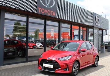 Toyota Yaris 15.399 km 20.492 &euro; Moers 47441