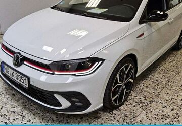 VW Polo 22.365 km 21.969 &euro; Moenchengladbach 41063