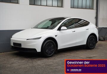 Tesla Model Y 11.156 km 38.950 &euro; Mönchengladbach 41236