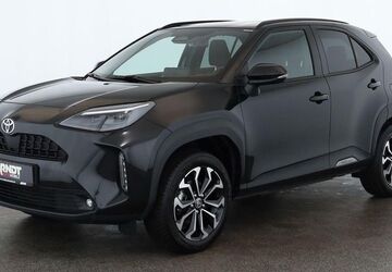 Toyota Yaris Cross 32.700 km 22.884 &euro; Neuss 41460