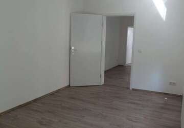 Wohnung Krefeld - 3 Zimmer, 65 m&sup2;, 585&euro; | Angebot:26926323