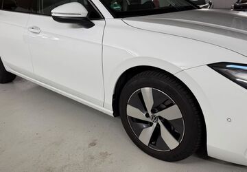 VW Passat Variant 40.800 km 32.900 &euro; Meerbusch 40667