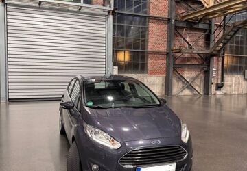 Ford Fiesta 87.000 km 5.000 &euro; Kaarst 41564