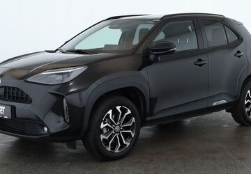 Toyota Yaris Cross 19.900 km 23.784 &euro; Düsseldorf 40233