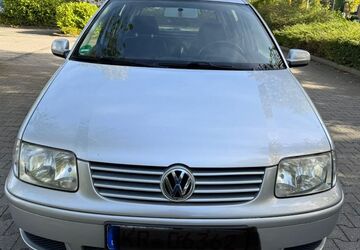 VW Polo 97.762 km 3.900 &euro; Krefeld 47809
