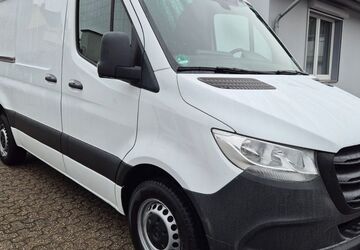 Mercedes-Benz Sprinter 121.000 km 20.750 &euro; Düsseldorf 40591