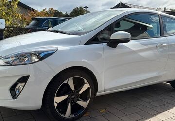 Ford Fiesta 150.000 km 10.890 &euro; Straelen 47638