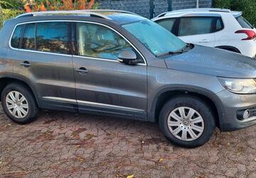 VW Tiguan 331.000 km 5.700 &euro; Viersen 41751