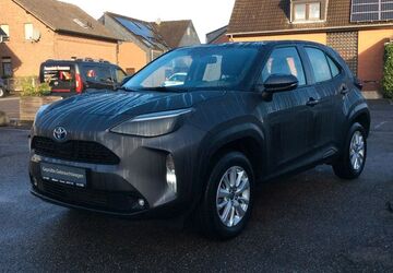 Toyota Yaris Cross 20.000 km 21.090 &euro; Viersen 41748