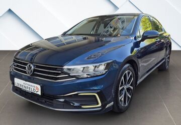 VW Passat 154.127 km 14.990 &euro; Düsseldorf 40231