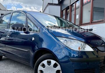 Mitsubishi Colt 103.512 km 4.899 &euro; Mönchengladbach 41066