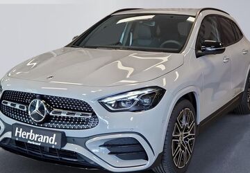 Mercedes-Benz GLA 200 8.791 km 38.890 &euro; Krefeld 47800