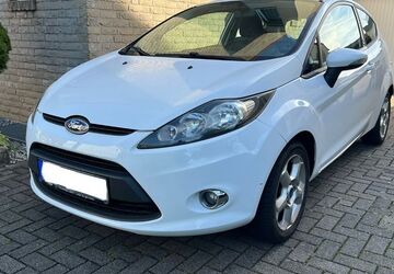 Ford Fiesta 112.000 km 5.500 &euro; Krefeld 47804